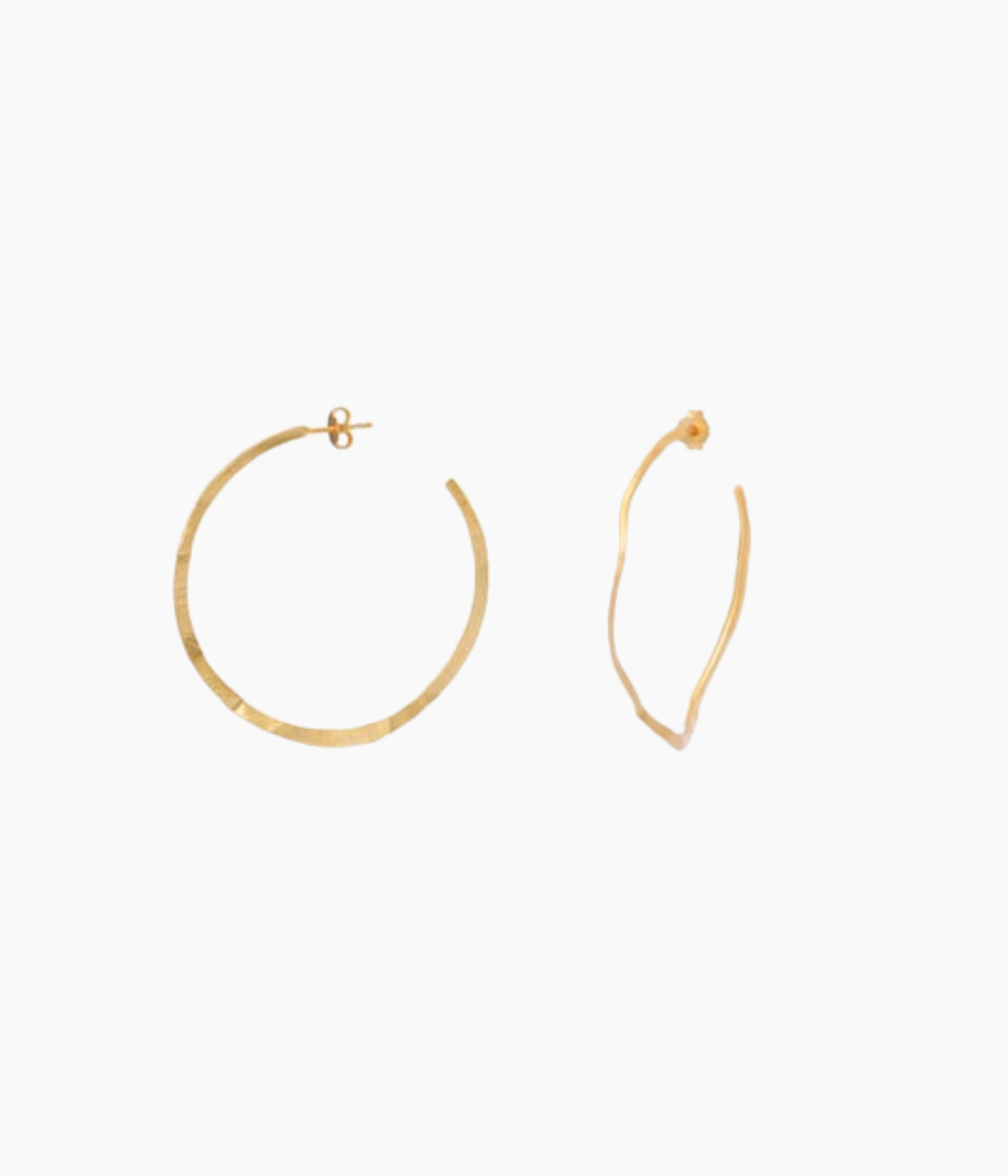 Boucle d'oreille CREOLE MARTELEE