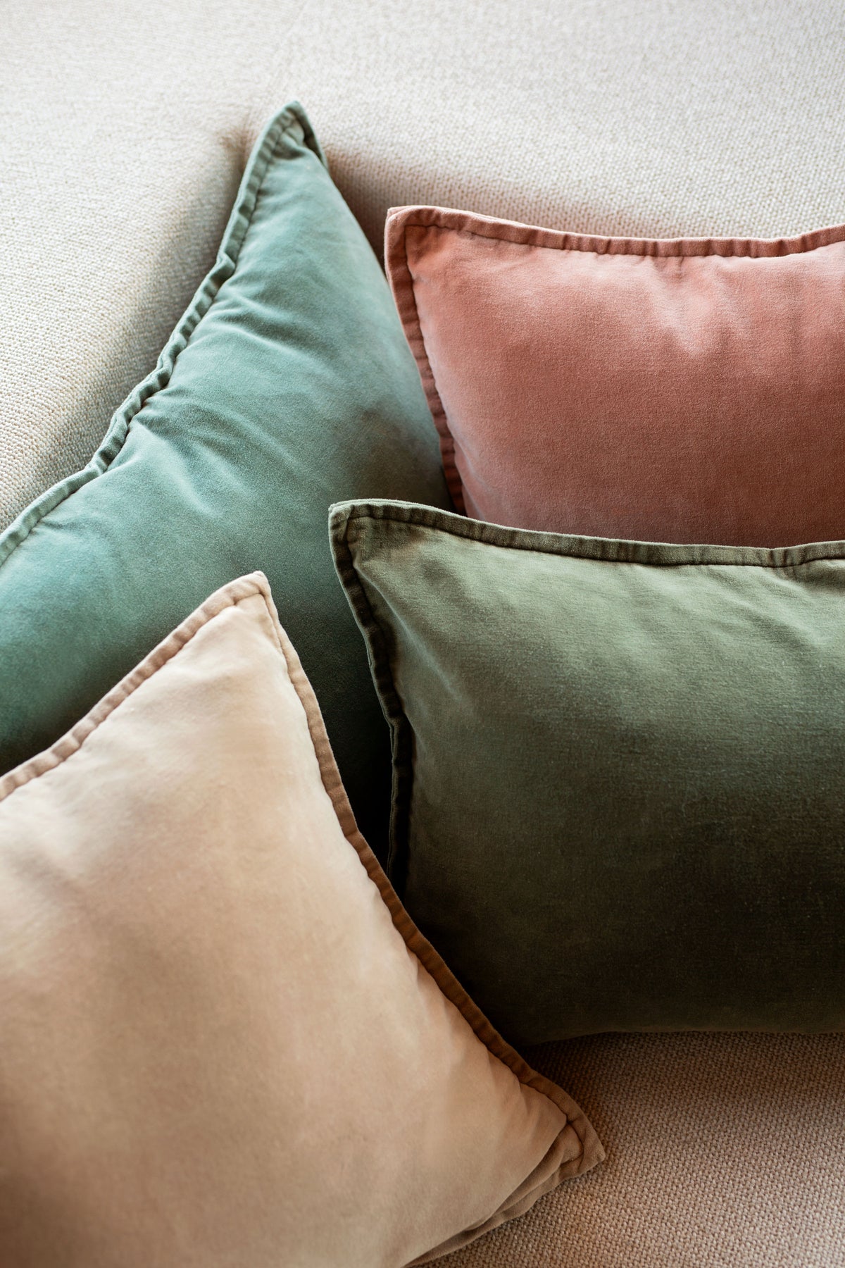 MANHATTAN H.COUSSIN 45X45 02 CELADON